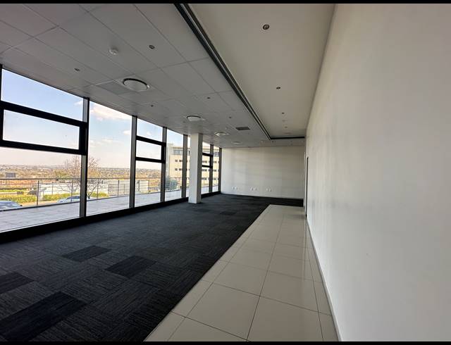 188.40M² OFFICE TO LET IN DORINGKLOOF